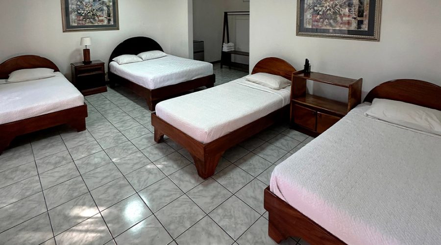 Hotel Brillasol habitación familiar